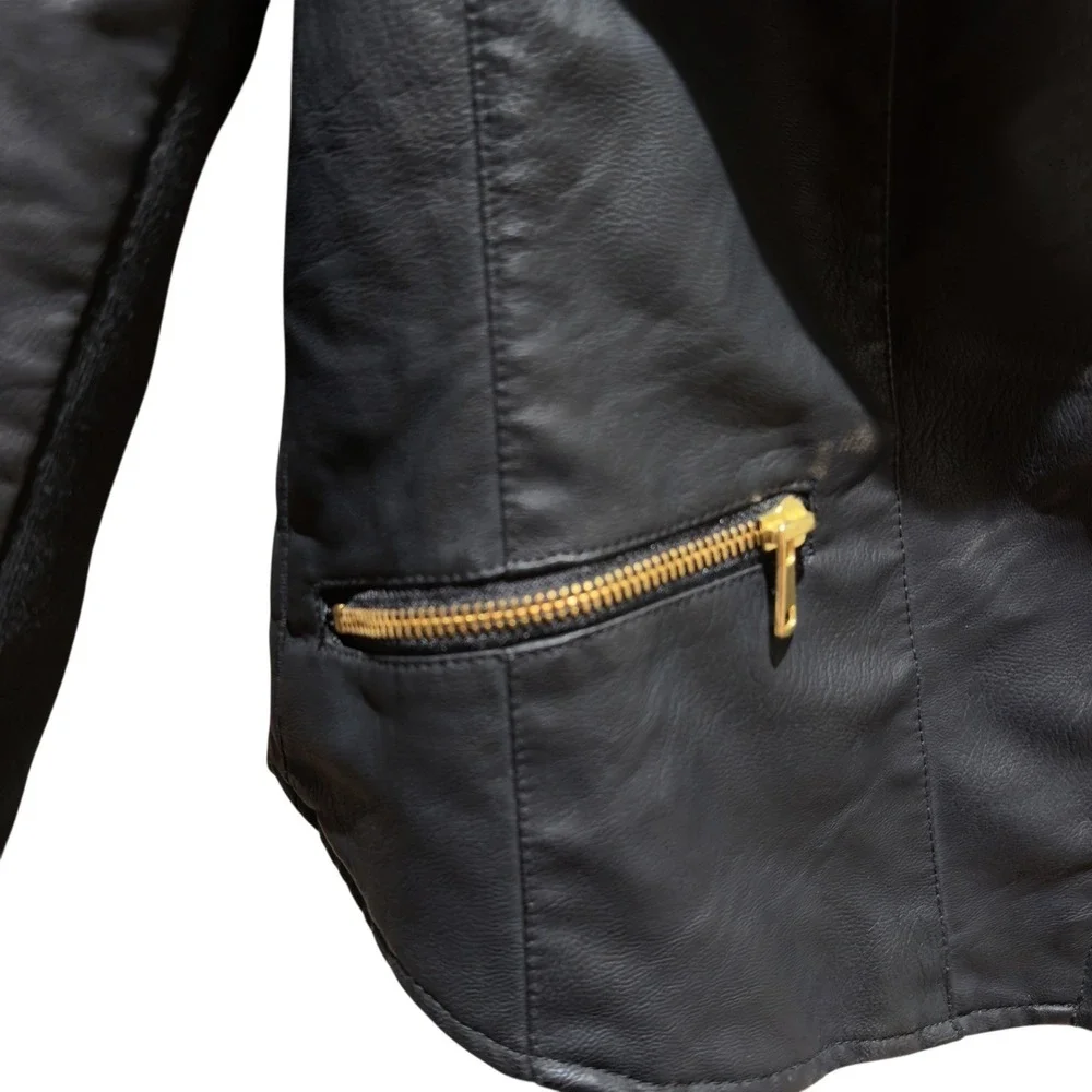 Baccini Black Faux Leather Moto Jacket Cropped Sherpa Collar Asym‎ Zip Womens S